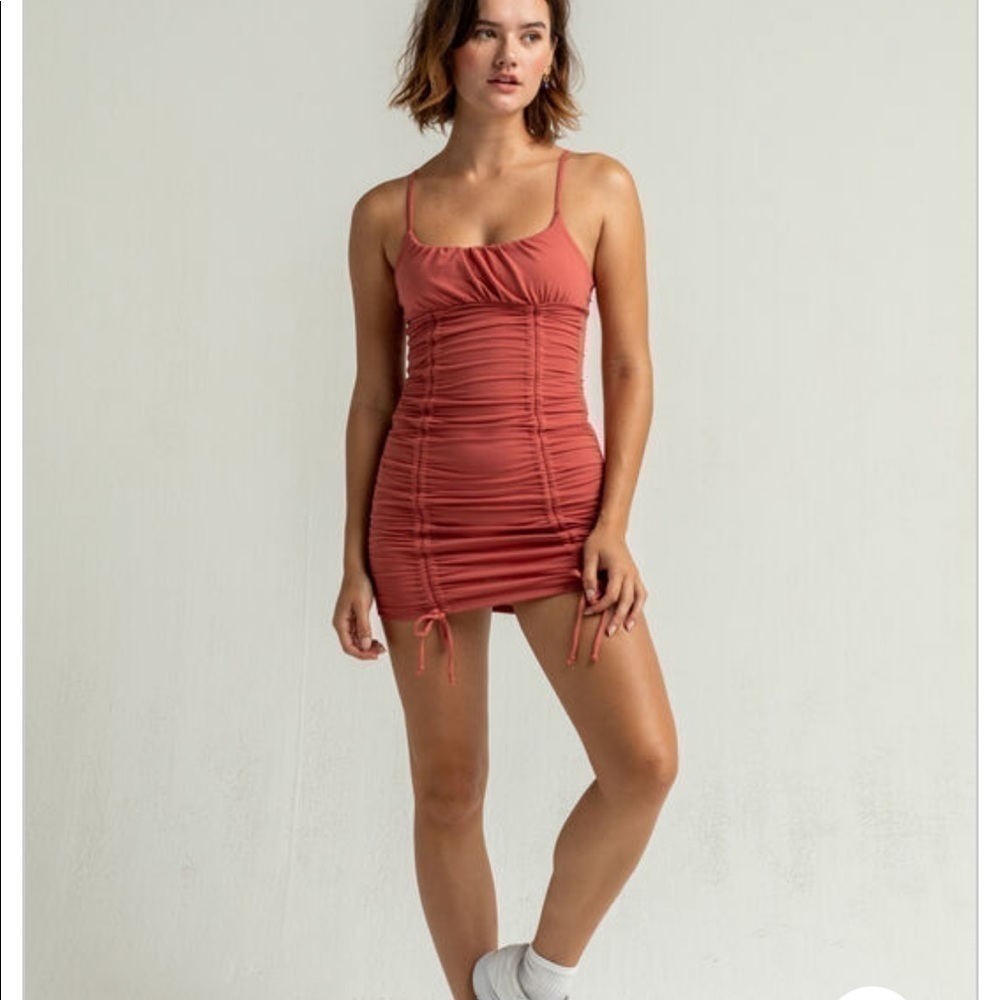Nwt cinched side dress
